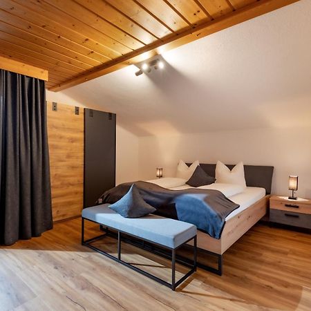 Haus Schroll Lejlighed Ried im Zillertal Eksteriør billede
