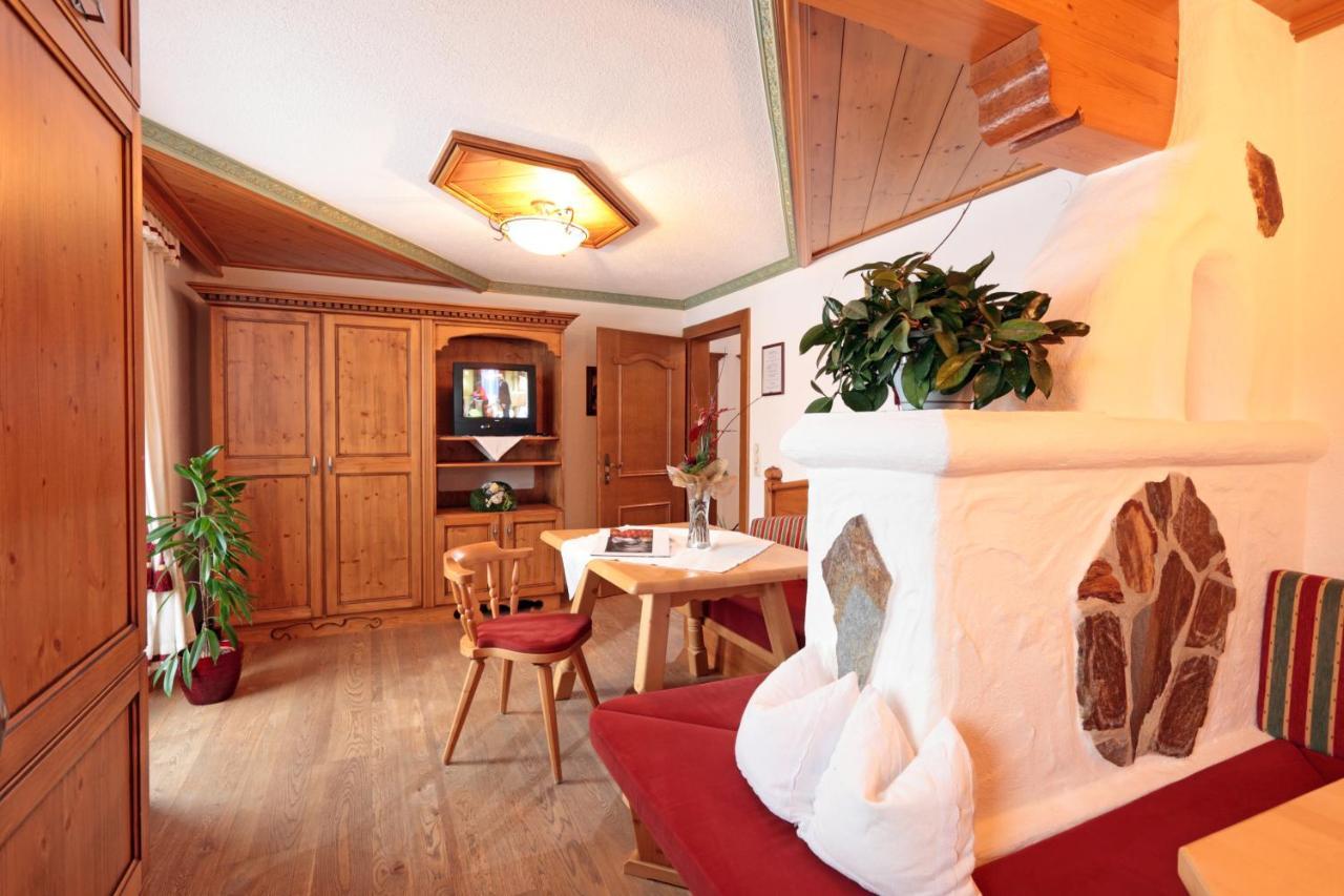 Haus Schroll Lejlighed Ried im Zillertal Eksteriør billede