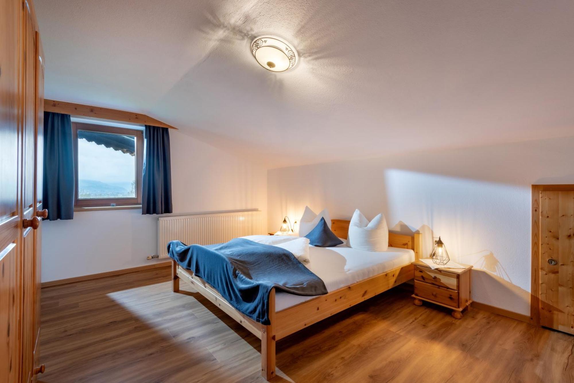 Haus Schroll Lejlighed Ried im Zillertal Eksteriør billede