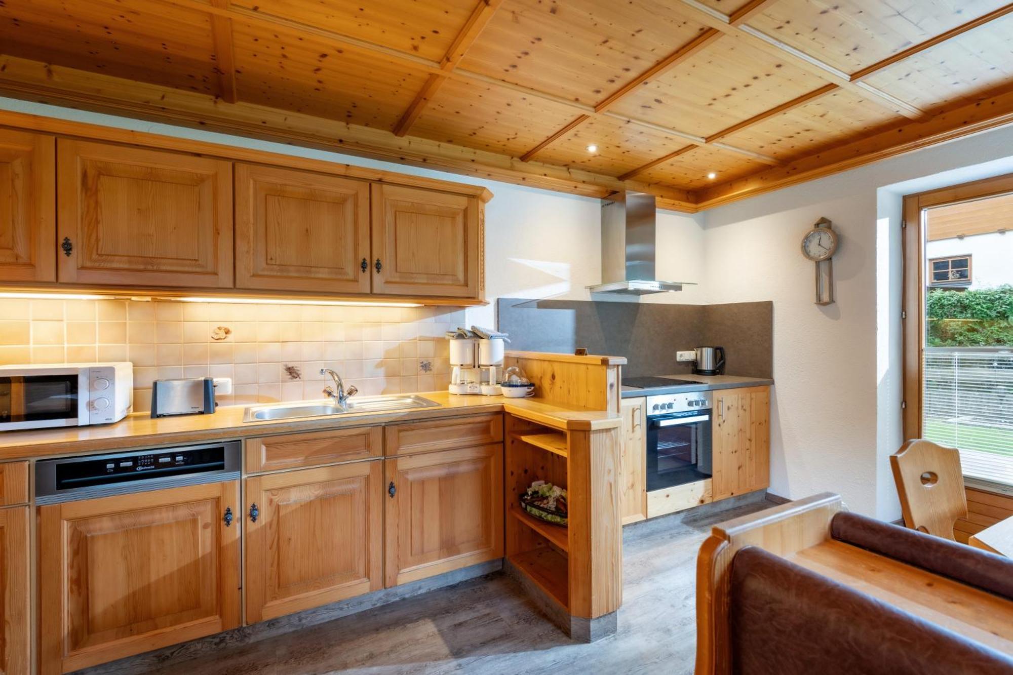 Haus Schroll Lejlighed Ried im Zillertal Eksteriør billede